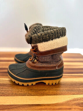 Kids Brown Black Winter Snow Duck Boots Faux Fur Lined Size 10